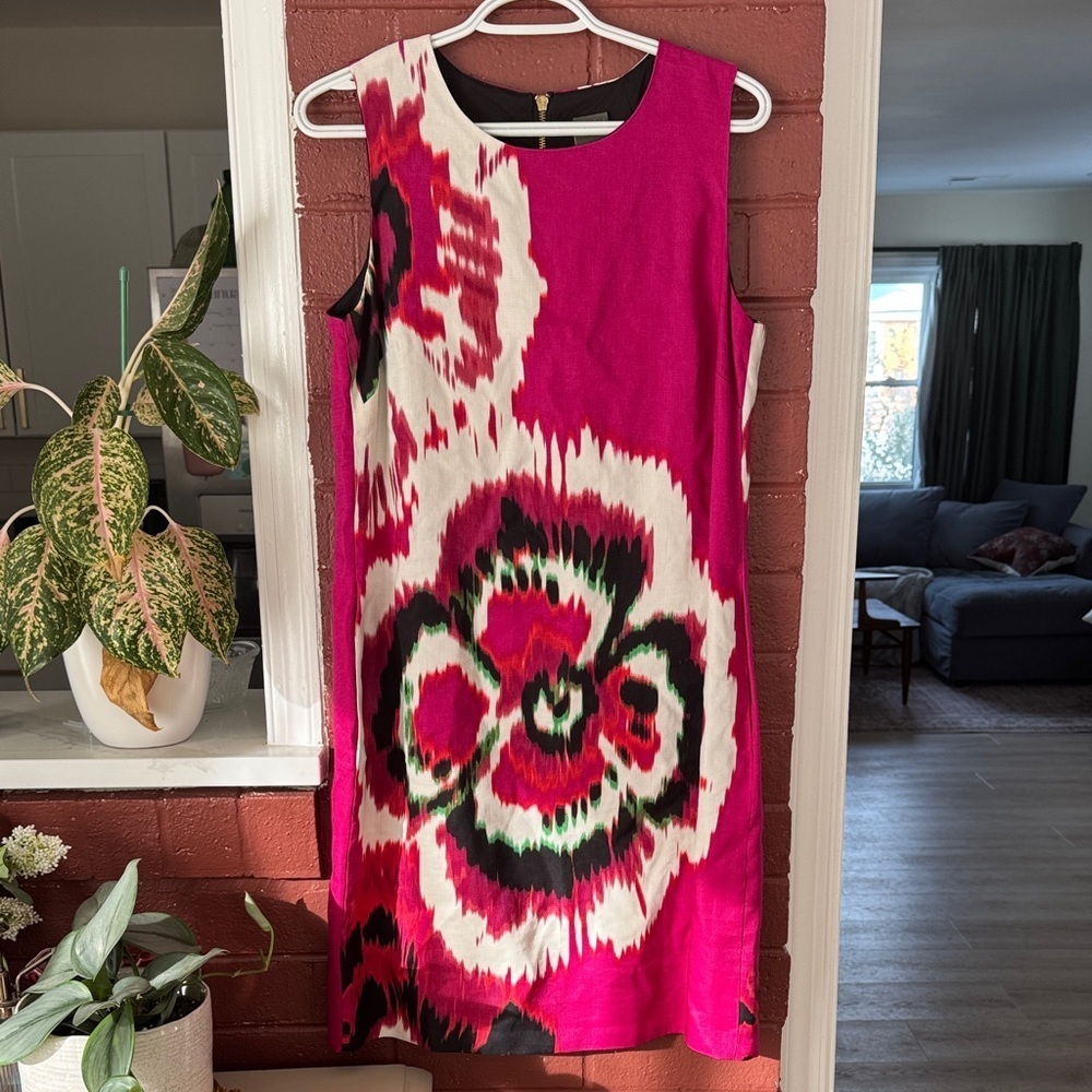 Taylor Pink and Black Abstract Floral Shift Dress Size 12